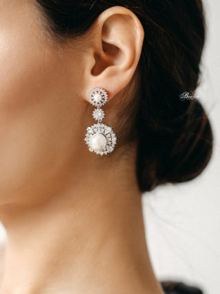 Zoe Pearl Bridal Earrings