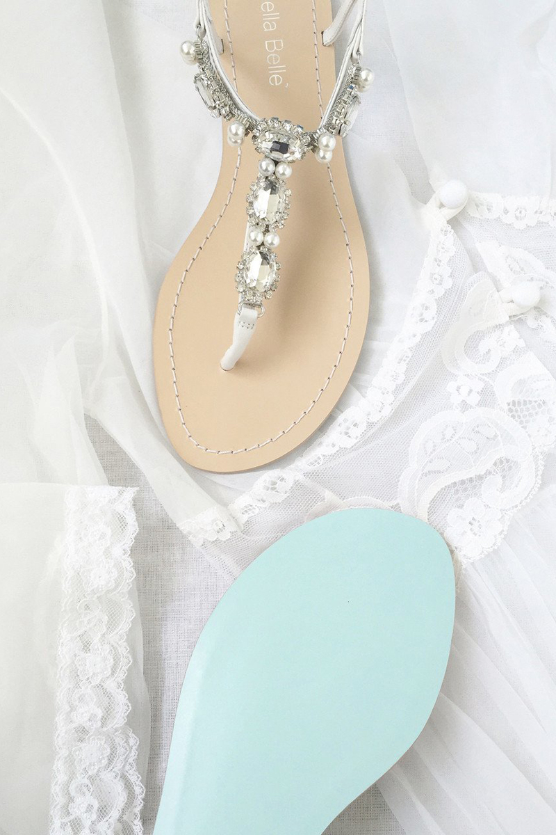 Wedding Shoes, Pearl Bridal Sandals, Beach Wedding Flip Flops, Wedding  Decoraed Flip Flops, Bridesmaid Gift, Handmade Shoes, Rhinestone -   Canada