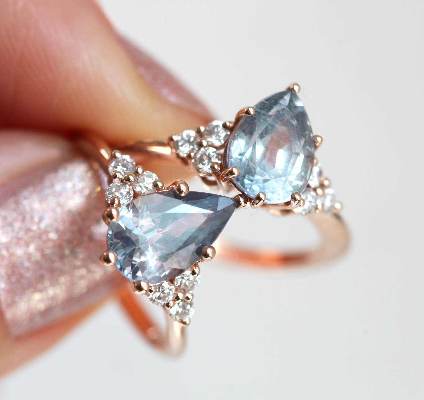 10ct Round Cut Light Blue Sapphire Engagement Ring | SayaBling Jewelry