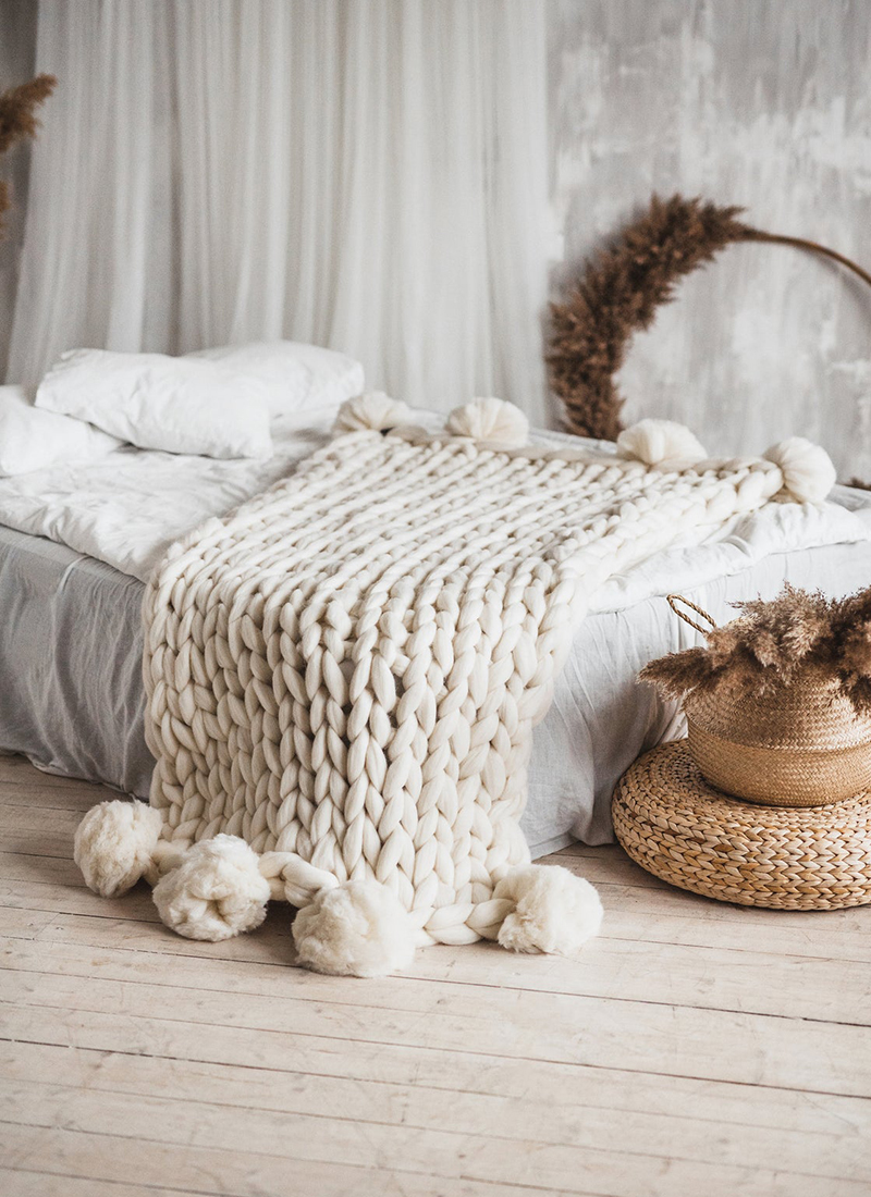 DIY Chunky Knit Queen Blanket