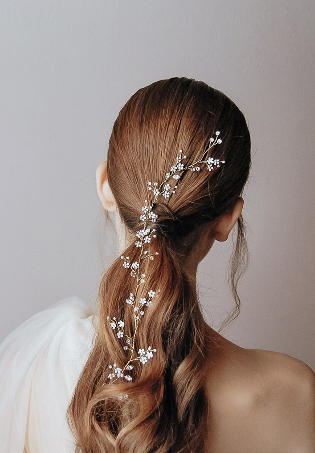 Hair Vine Babys Breath White Flower